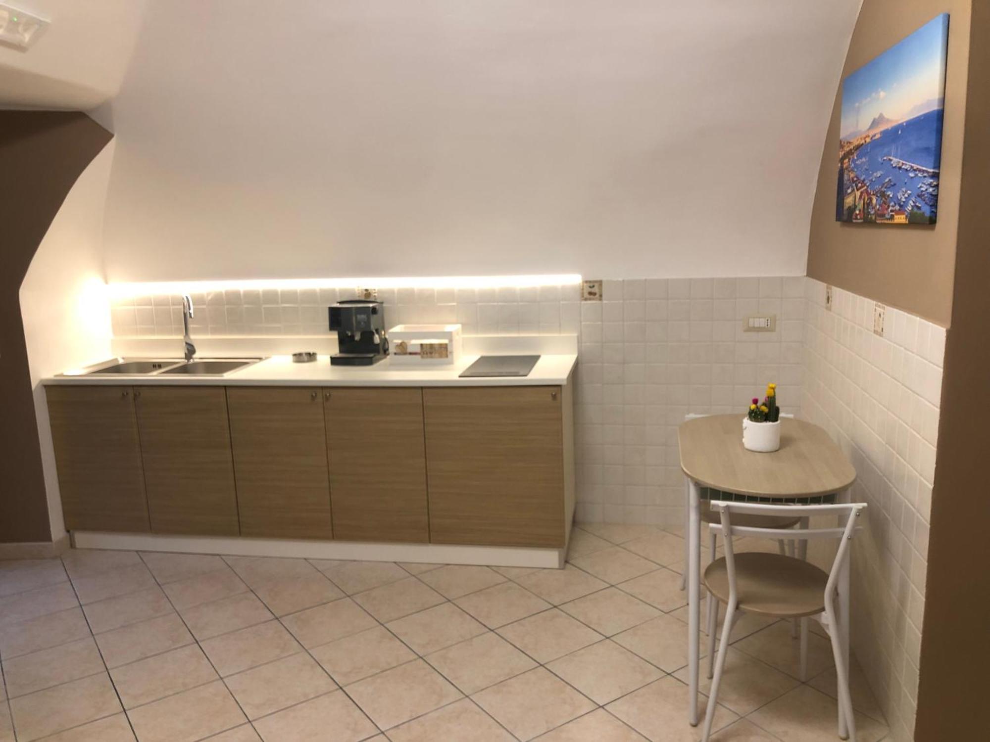 Apartamento La Casa Di Ludovica Nápoles Exterior foto